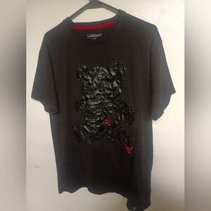 Screenshot men's shirt